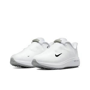 Women’s Nike golf shoes - NEW in box